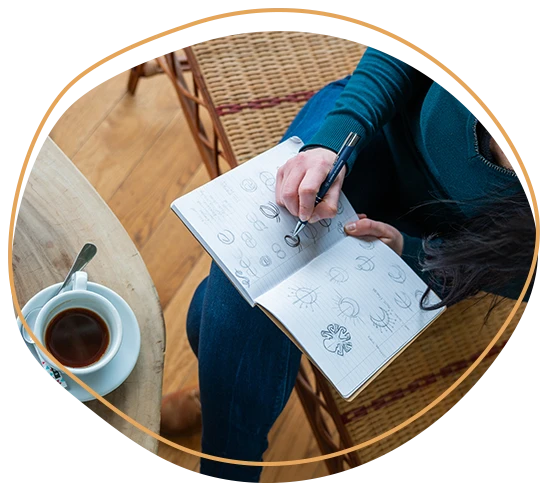 Graphiste à Nantes pour création de logo professionnel